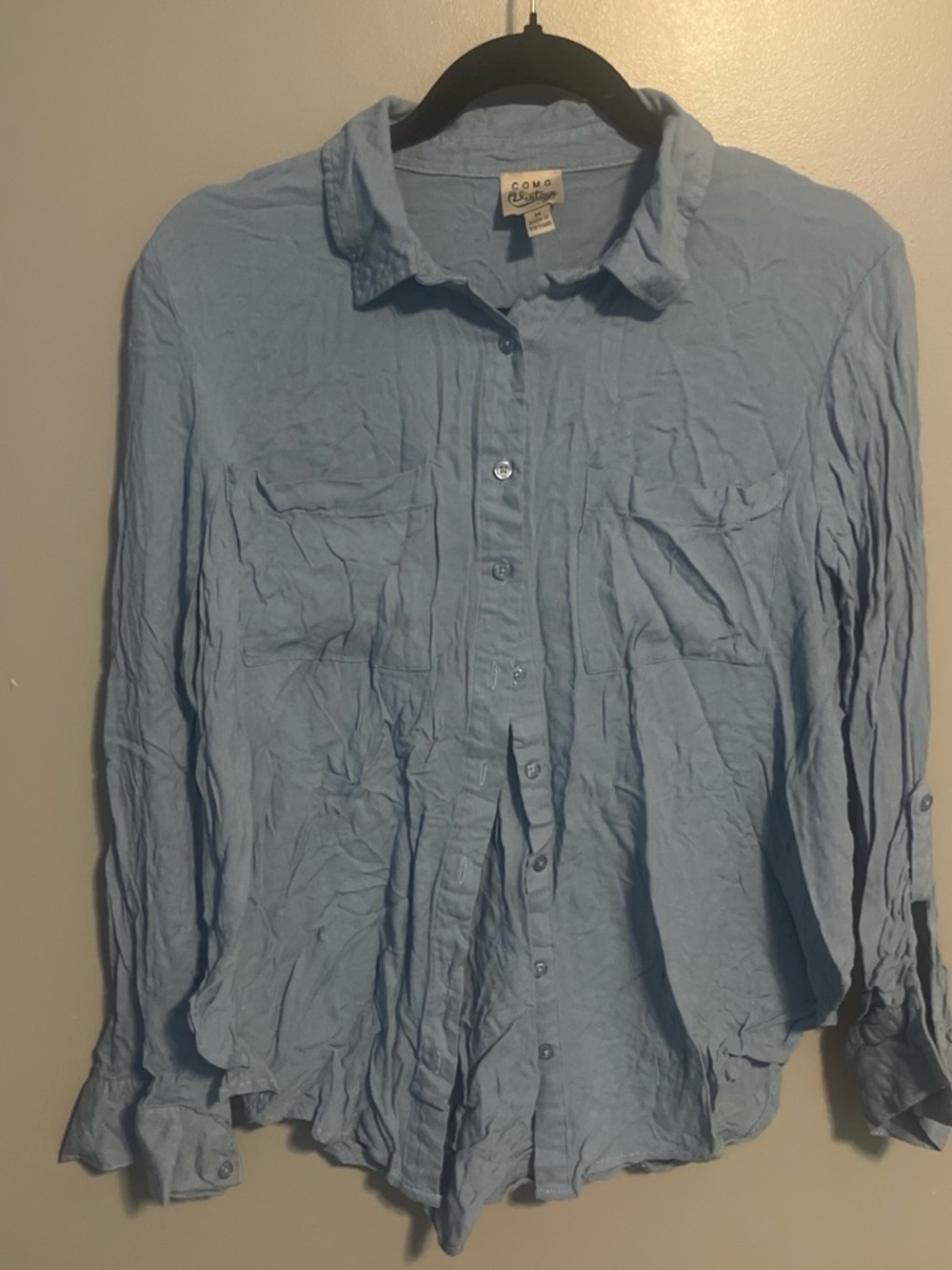 Como Vintage Light Blue Button-Down Shirt